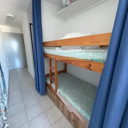 The Sea Within Sight * פרונטיניאן